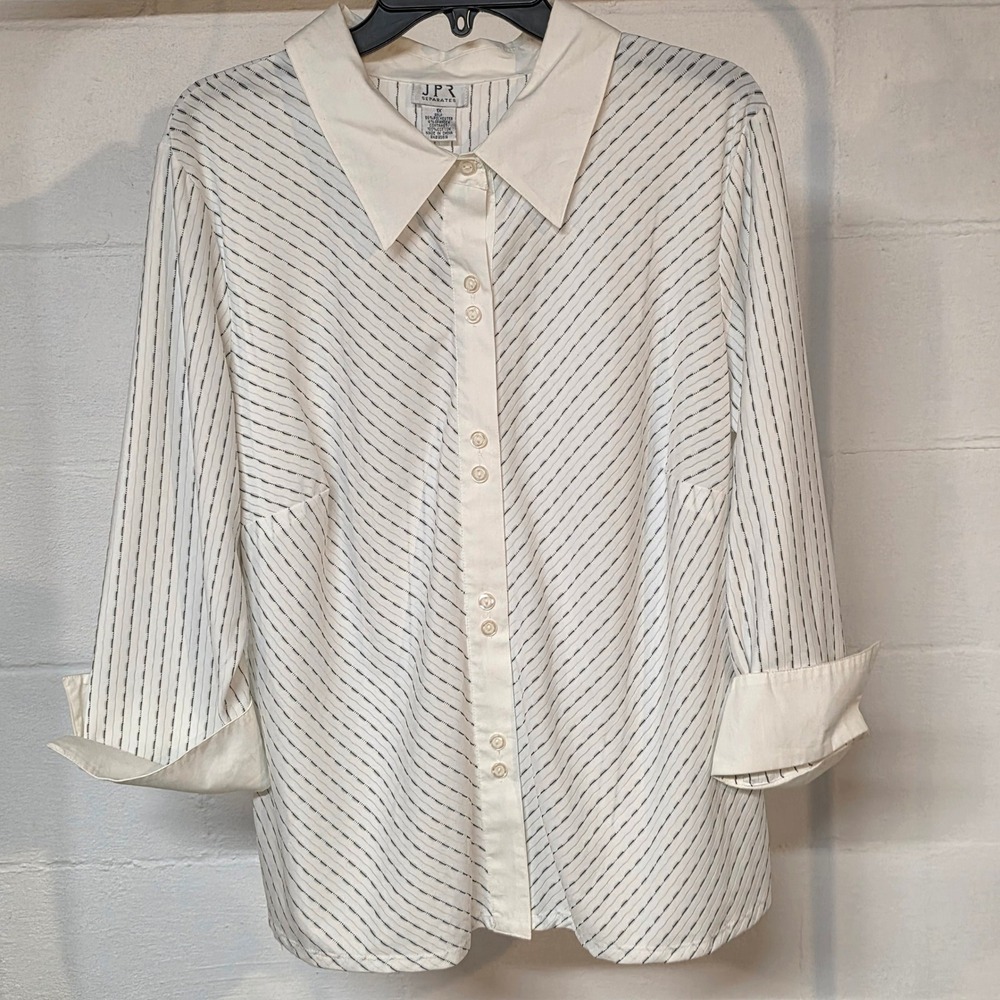 💲6️⃣ CLEARANCE Women 1X White Black Pinstripe Button Blouse Thick Cuff Office